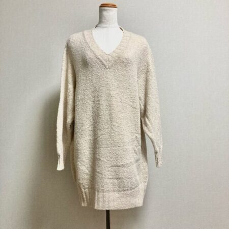 癒される生地感 マックスマーラのニットを買取しました