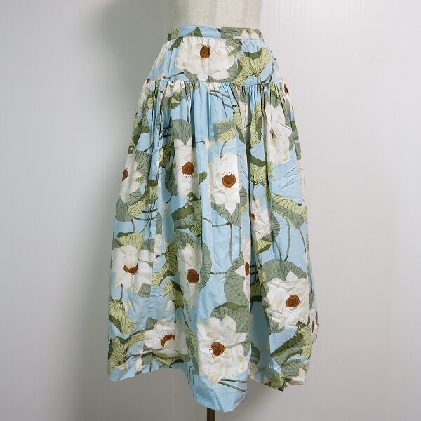 爽やかと優雅のコラボ インゲボルグのスカートを買取しました！