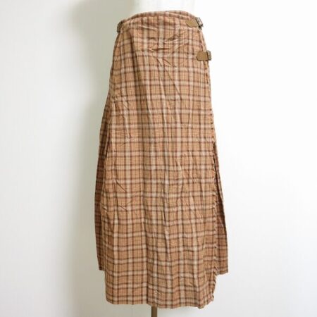 カネコイサオの巻きスカートを買取しました！明るい茶色で綺麗さを彩る