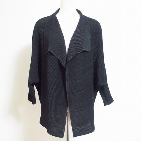 スペッチオのカーディガンを買取しました｜気軽×おしゃれなデザイン