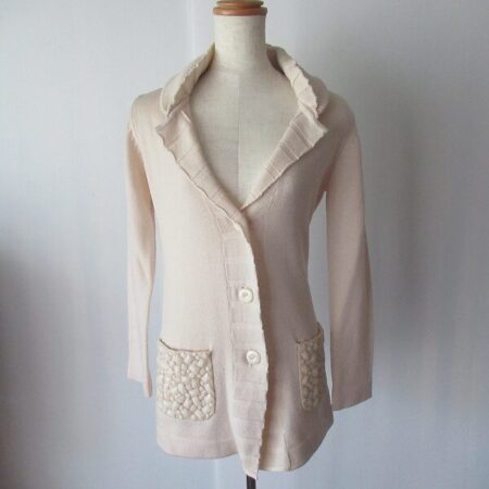 ユキトリイのカーディガンを買取しました！薄ピンクが優雅で可愛い