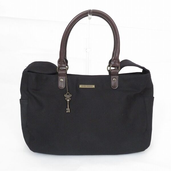 キャンバス生地で丈夫！ピンクハウスのチャーム付きショルダーバッグを買い取り