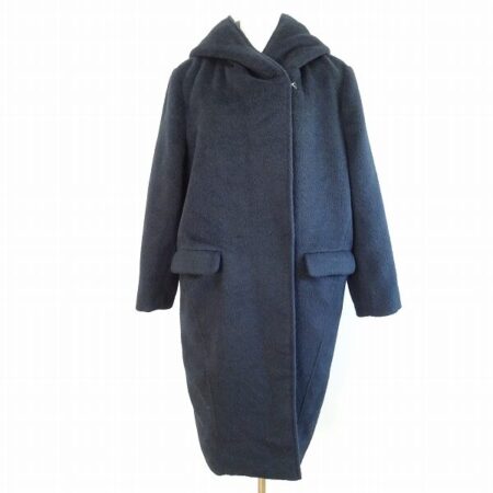 ピンクハウスのコートを出張買取ご利用のお客様より買取しました