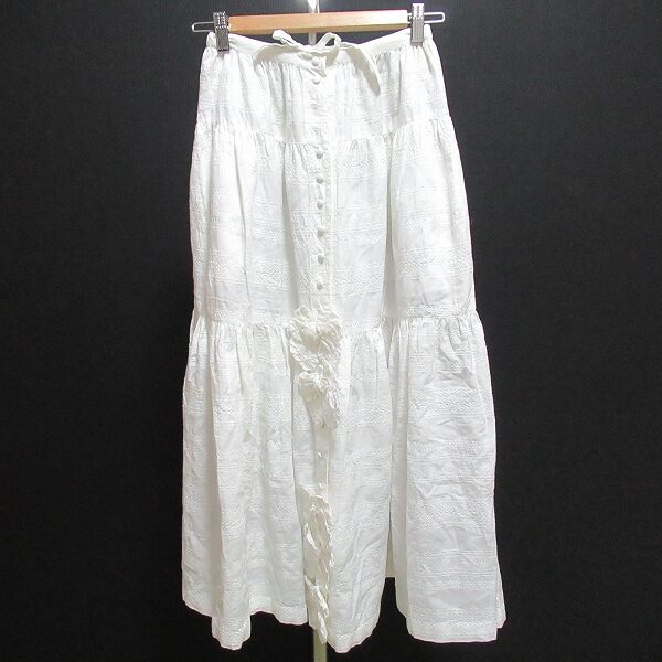 ピンクハウスのスカートを出張買取ご利用のお客様より買取しました