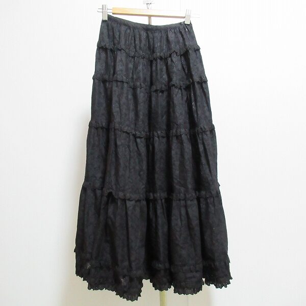 ふんわり感がたまらない ピンクハウスのスカートを買取しました