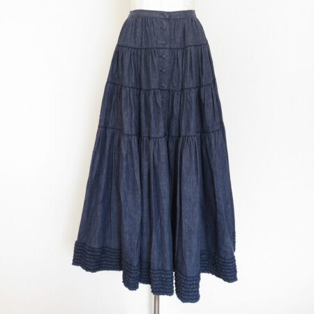 ワンダフルワールドのスカートを出張買取ご利用のお客様より買取しました