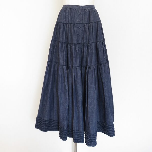 ワンダフルワールドのスカートを出張買取ご利用のお客様より買取しました