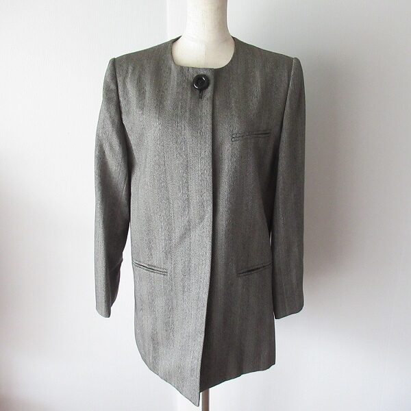 奥行ある雰囲気が素敵 クリスチャンディオールのジャケットを買取しました