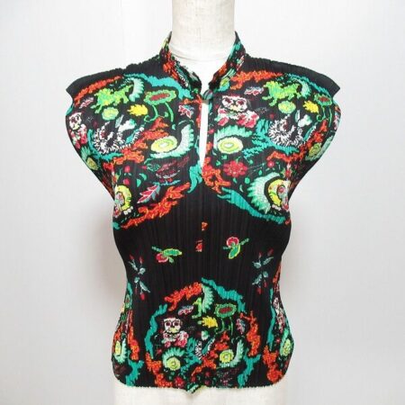 ポップでシックな柄が素敵 プリーツプリーズのカットソーを買取しました