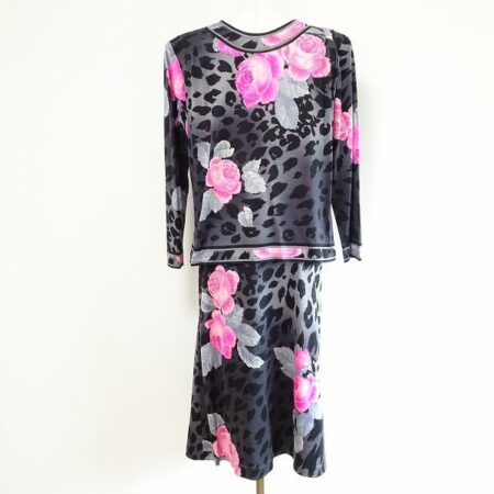 アニマル×花柄のコラボ レオナールのセットアップを買取しました