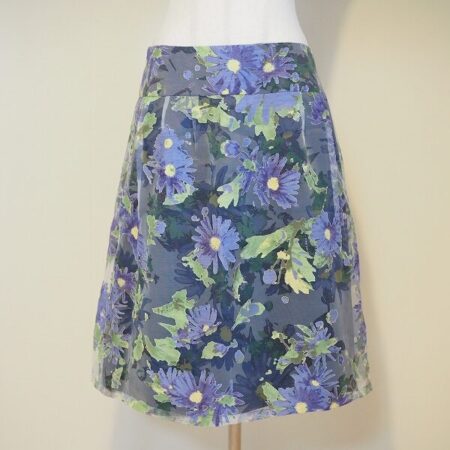 ユキトリイのスカートを出張買取ご利用のお客様より買取しました