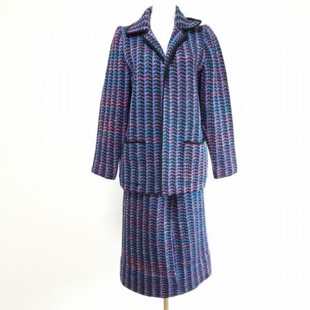 斉藤都世子のスカートスーツを出張買取ご利用のお客様より買取しました