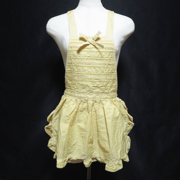 贅沢なフリルに気持ちも高まる ピンクハウスのエプロンを買取しました