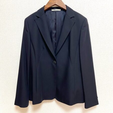 アクアスキュータムのジャケットを出張買取ご利用のお客様より買取しました