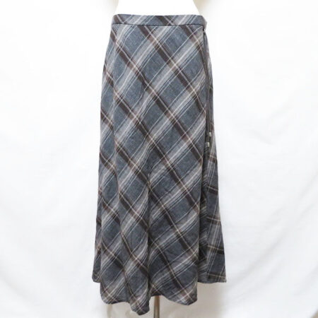 レリアンのスカートを出張買取ご利用のお客様より買取しました