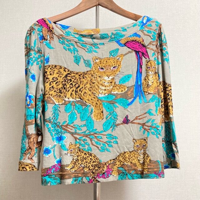 賑やかな色合い！伊太利屋のカットソーを買取しました