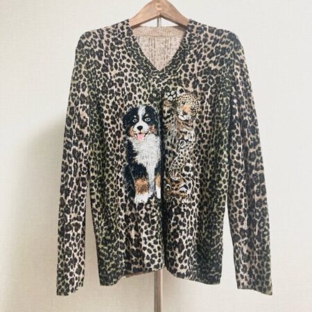 アニマルプリント×ヒョウ柄の野生尽くし｜伊太利屋のニットを買取しました