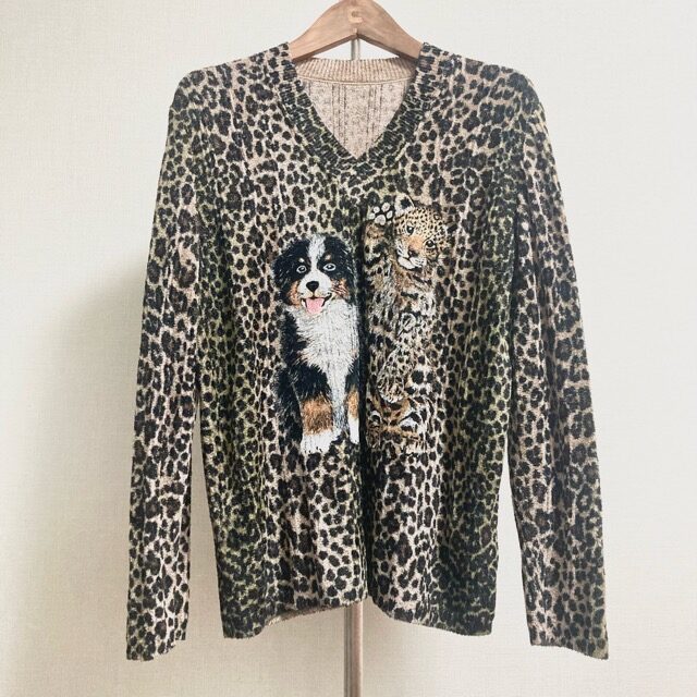 アニマルプリント×ヒョウ柄の野生尽くし｜伊太利屋のニットを買取しました