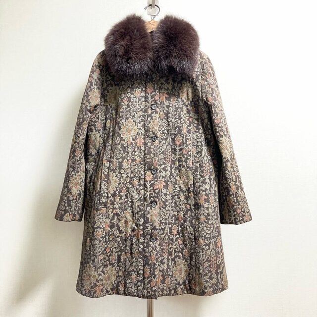 三年坂のコートを買取しました！着るだけで気分もゴージャスに