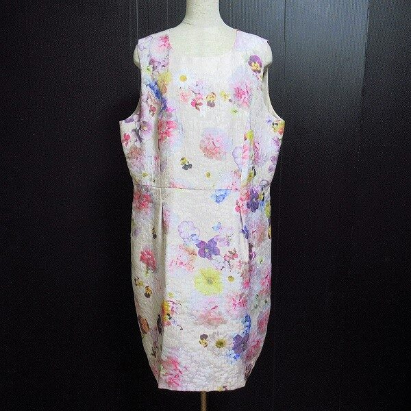 綺麗な色合いに見惚れる ローズティアラのワンピースを買取しました