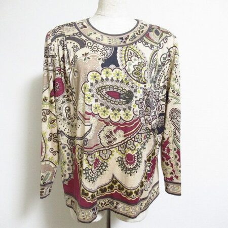 大胆さと美しさの同時発信！レオナールのカットソーを買取しました