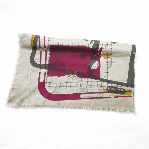 エルメスのストールを出張買取ご利用のお客様より買取しました