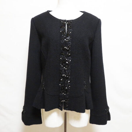 ビジューのほどよい輝きが決めて スーパービューティのジャケットを買取しました