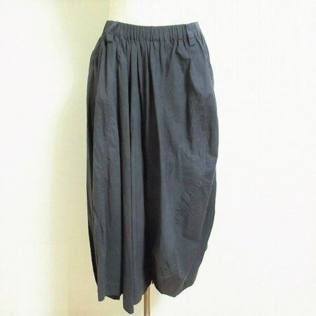 モユルセンソユニコのスカートを出張買取ご利用のお客様より買取しました