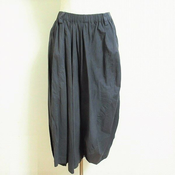 モユルセンソユニコのスカートを出張買取ご利用のお客様より買取しました