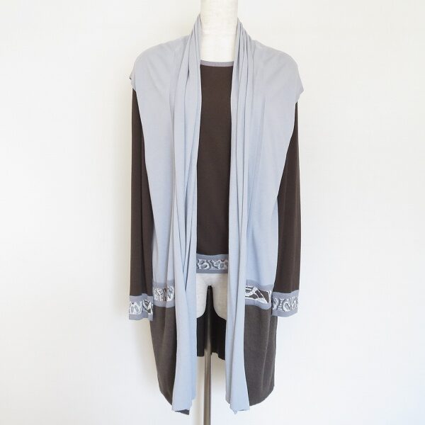 レオナールのアンサンブルを買取しました!不思議なデザインに注目