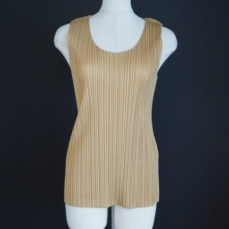 どの買取もオンラインから気軽に申込！プリーツプリーズのカットソーを買取いたしました