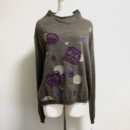 慈雨のセーターを買取しました！柔らかくも味がある雰囲気