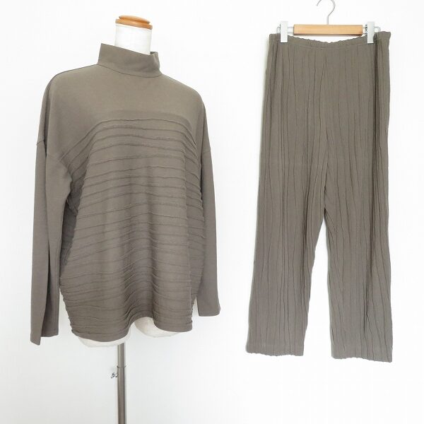 なめらかに着られる ヒロココシノのセットアップを買取しました