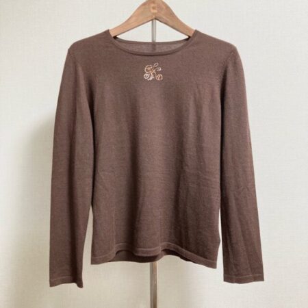 伊太利屋ののニットを買取しました｜ブラウンの落ち着きで気持ちも穏やかに