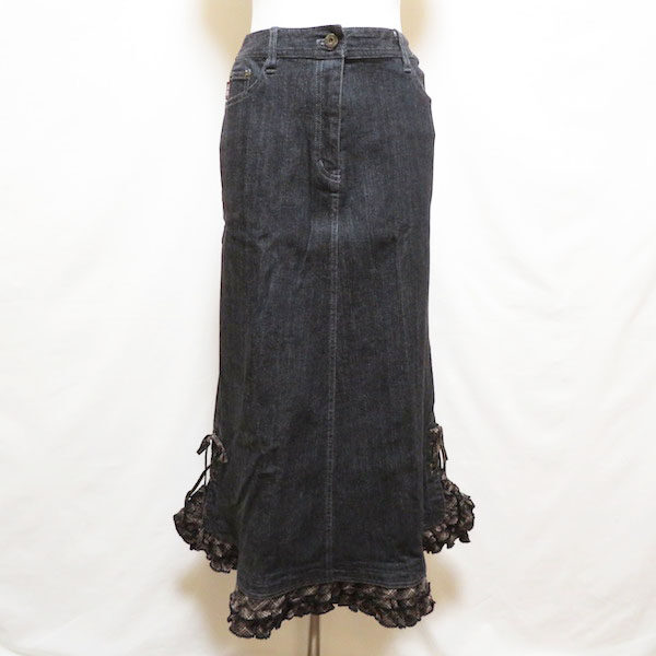 裾のチェックが可愛い ピンクハウスのスカートを買取しました