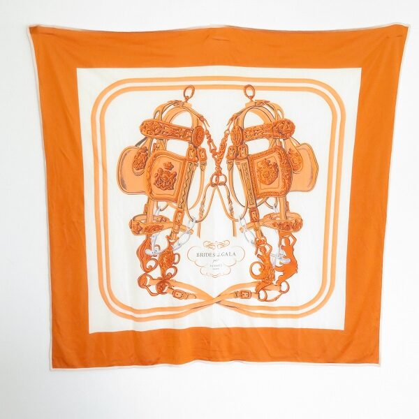 自信とパワーがみなぎる！エルメスのスカーフを買取しました