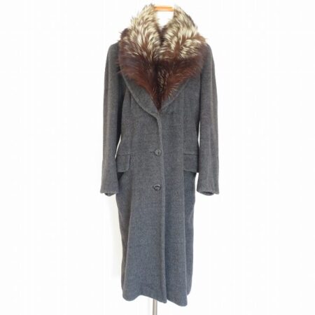 伊太利屋のコートを出張買取ご利用のお客様より買取しました