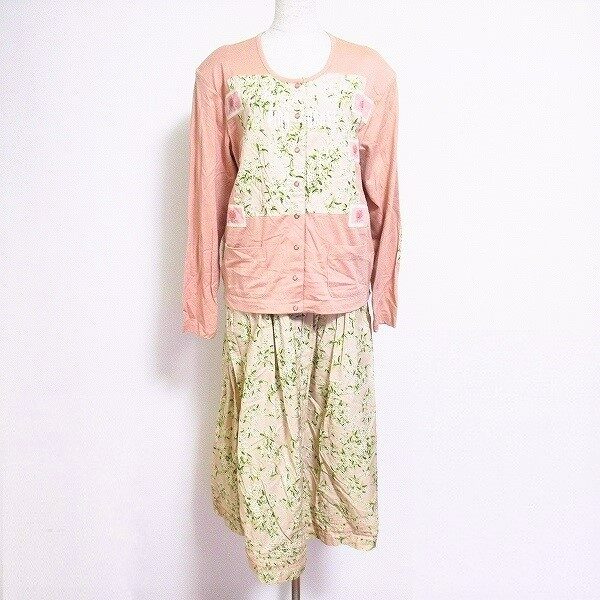 花とピンクで柔らかく仕上がる ピンクハウスのセットアップを買取しました