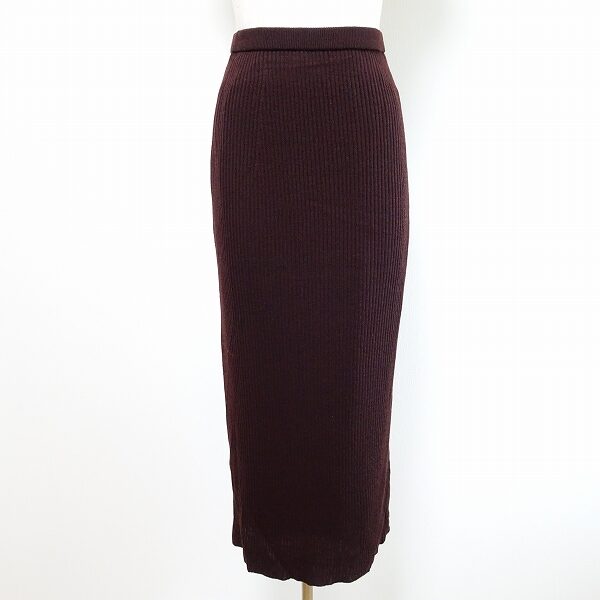 コーザノストラのスカートを買取しました!大人の綺麗さダダ漏れ