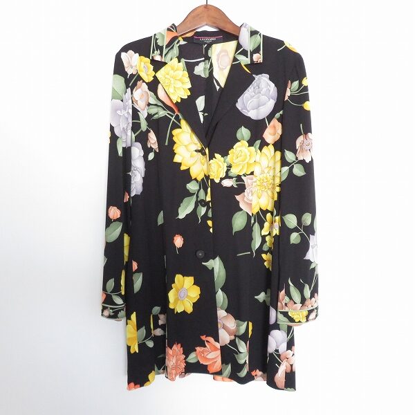 黄色のお花がポイントに レオナールのジャケットを買取しました