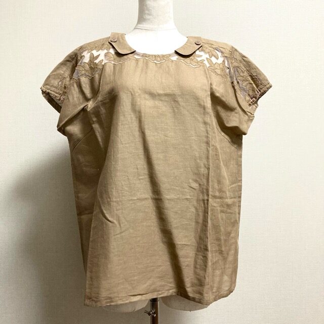 レリアンのカットソーを買取しました！優しい茶色がいい感じ