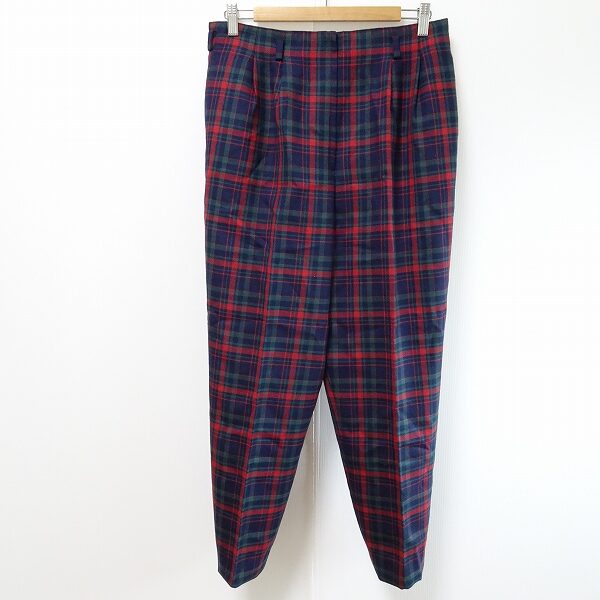 査定力があるスタッフ在籍！レリアンのパンツを買取いたしました