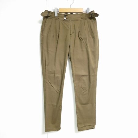 落ち着いたおしゃれには必須！バーバリーのパンツを買取しました