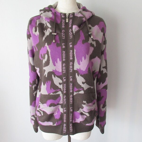 【伊太利屋】迷彩柄がカッコよく美しい パーカーを買取しました