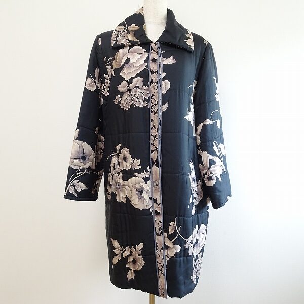 お出かけもテンションが上がる レオナールのダウンを買取しました