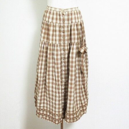 ワンダフルワールドのロングスカートを買取させていただきました