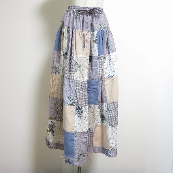 パッチワークが穏やかさをくれる ピンクハウスのスカートを買取しました