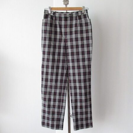 ノバチェック人気！バーバリーのパンツを買取いたしました