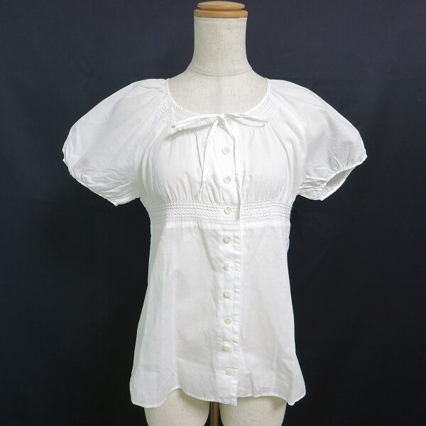 袖のボリュームが可愛い ピンクハウスのブラウスを買取しました