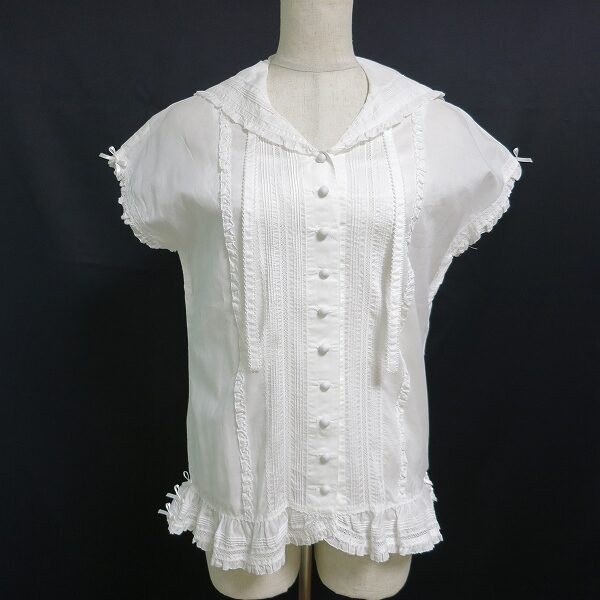 ピンクハウスのシャツを出張買取ご利用のお客様より買取しました